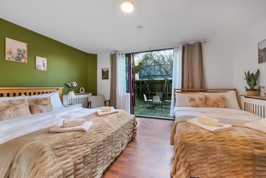 Very Nice Big Place in Camden Town 2 Minutes to Kings Cross