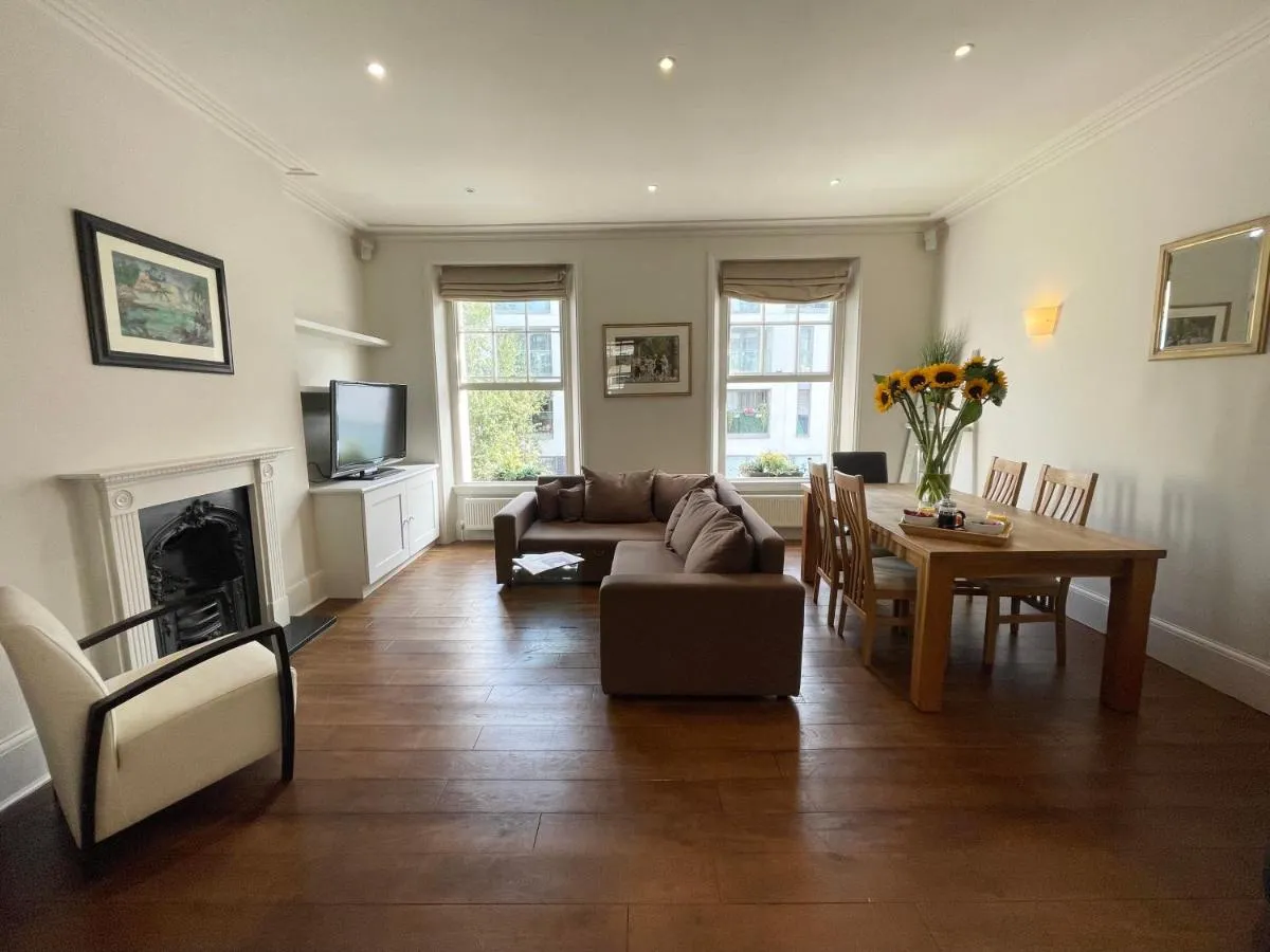 Image 5 of Victoria Maisonette Apartment