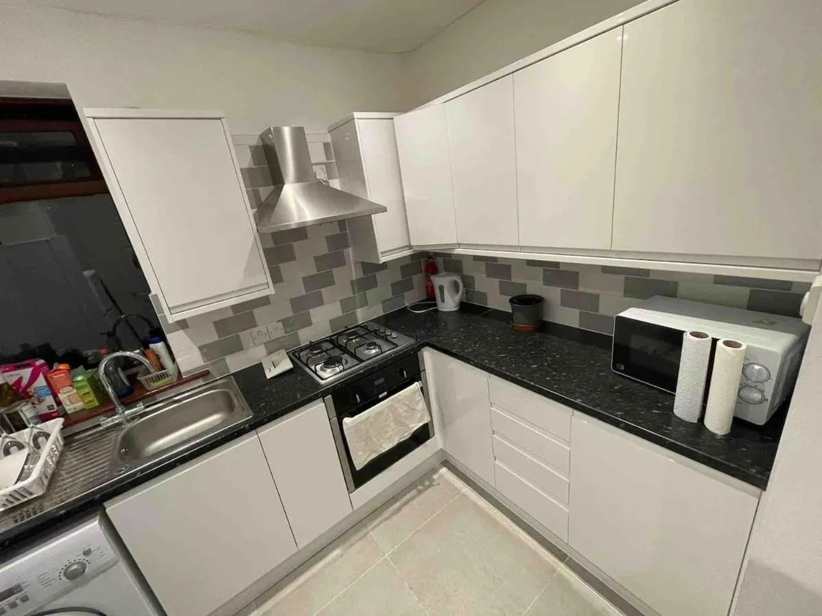 Image 3 of Victoria Mews Hoxton Shoreditch