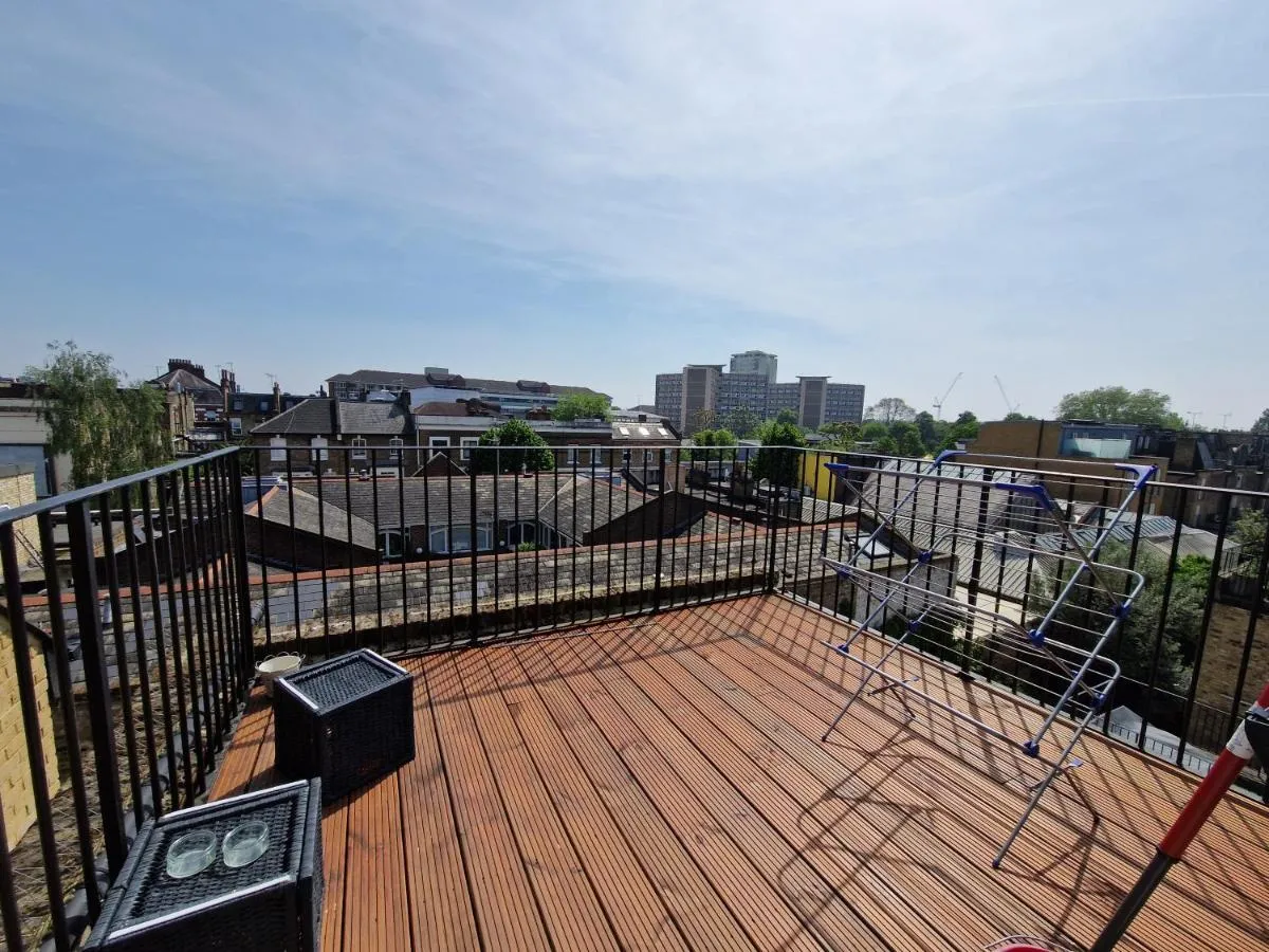 Image 5 of Victorian modern two bedrooms flat in West Kensington with London skyline view