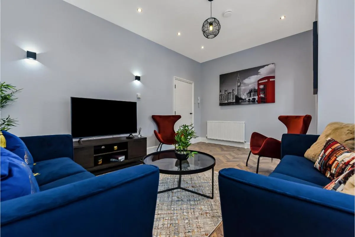 Image 5 of Welcoming and Radiant – Lovely & Family Friendly!
