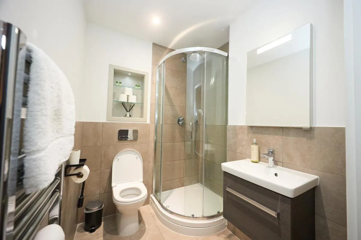 Image 3 of Wembley Stadium Serviced Apartment, Gym, Cinema & Workspace