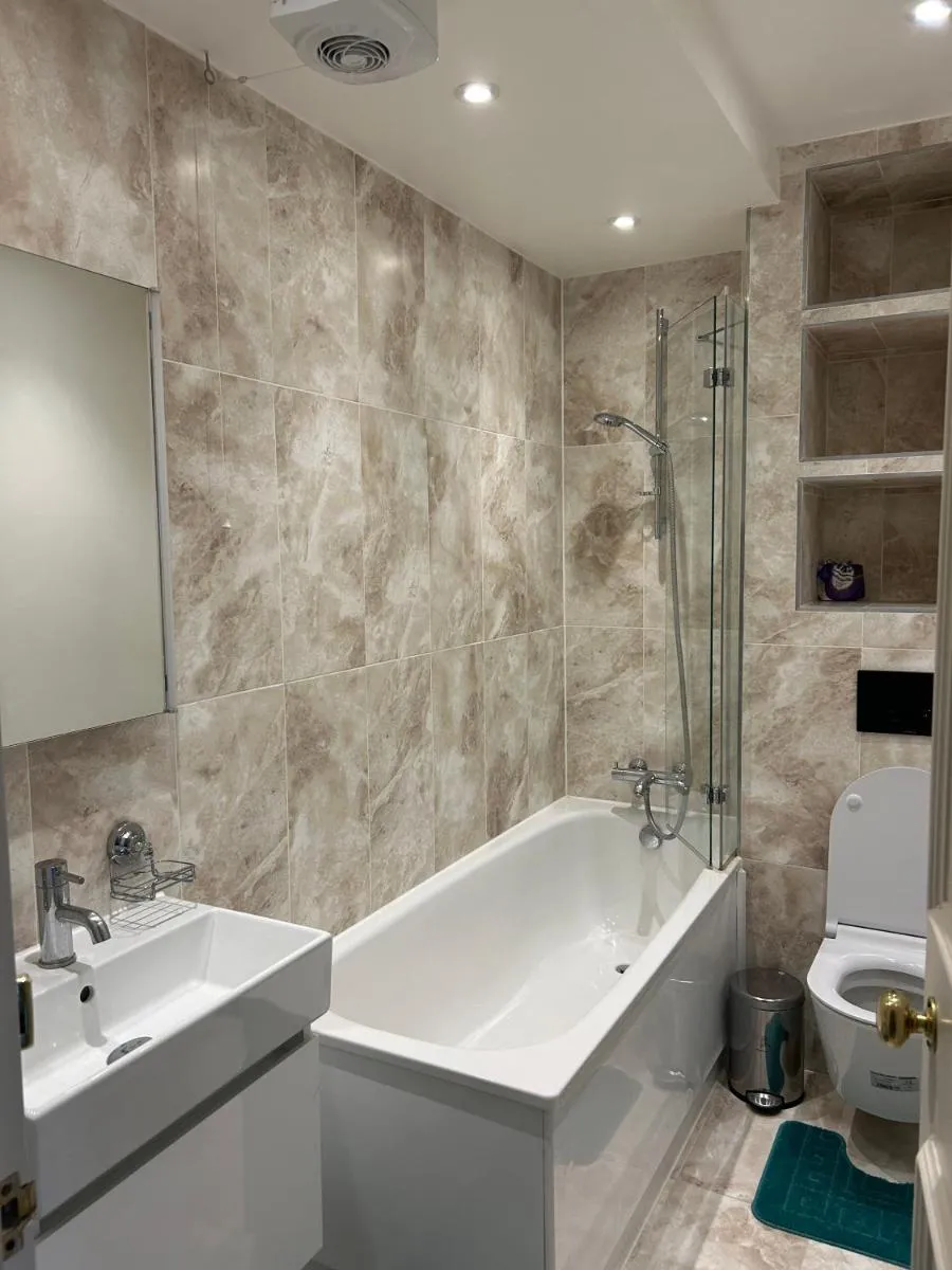 Image 4 of West Kensington 1
