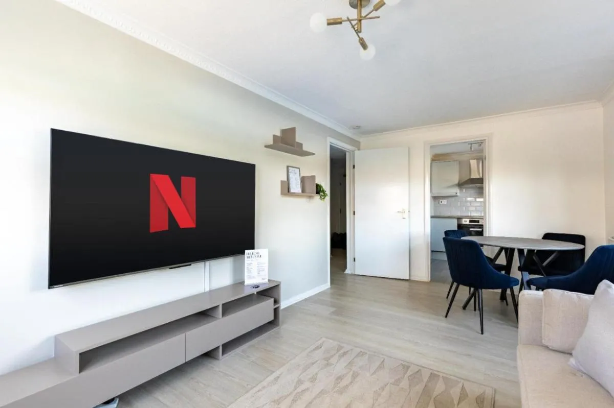 Image 5 of West London Apartment – Near Heathrow & Twickenham Rugby Stadium