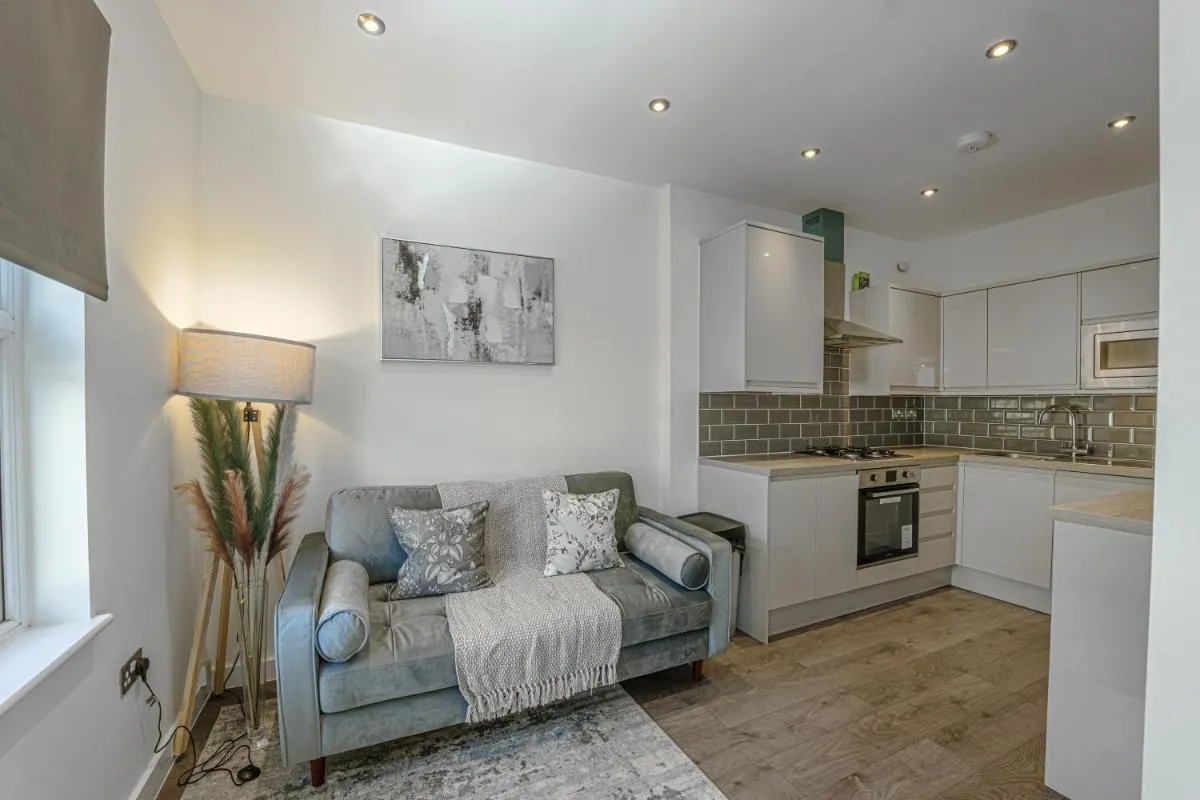 Image 4 of West Residence Bromley