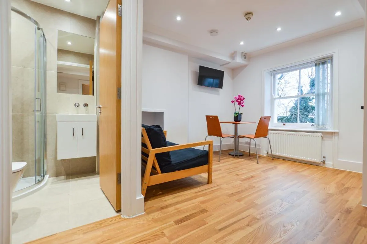 Image 3 of Westbourne Crescent Serviced Apartments