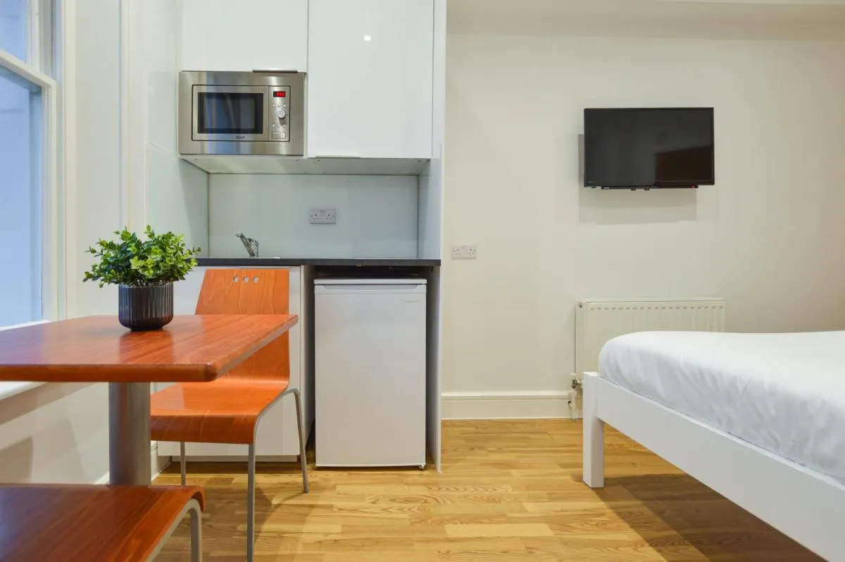 Image 4 of Westbourne Crescent Serviced Apartments