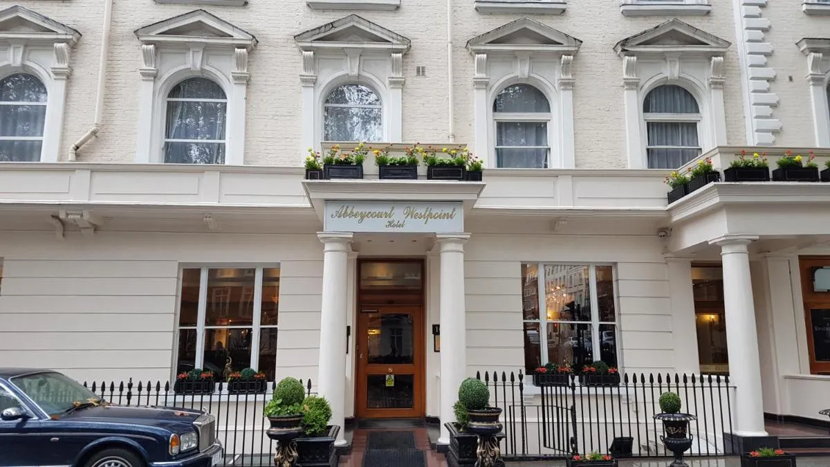 Image 5 of Westpoint Hotel