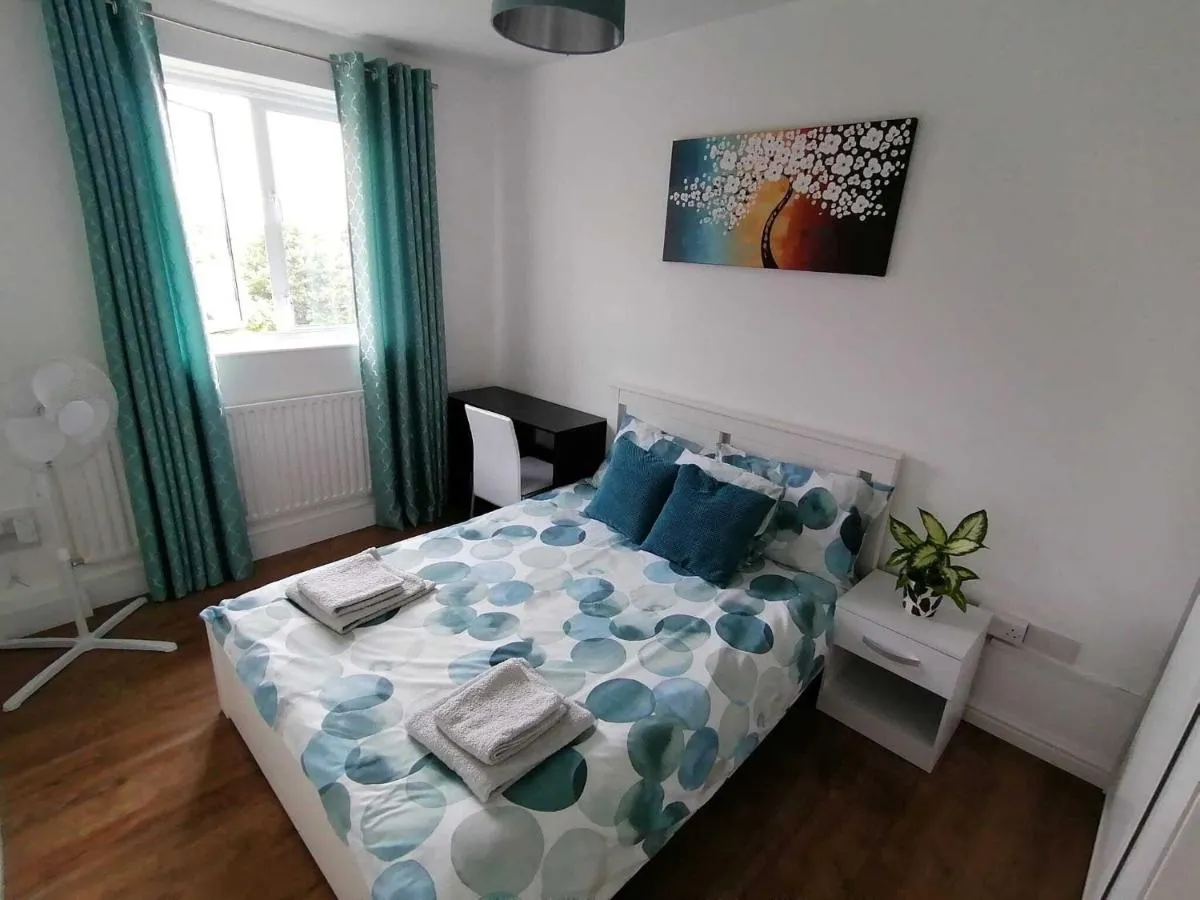 Image 5 of White City Apartment, your London stay