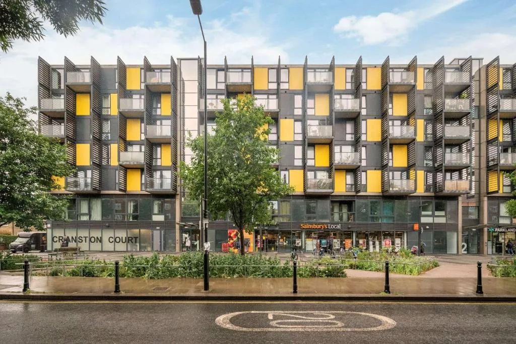 Image 1 of White City Stylish Home by StayStayStay