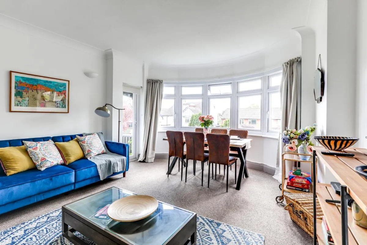 Image 4 of Wisteria Apt Spacious 3BR & Balcony