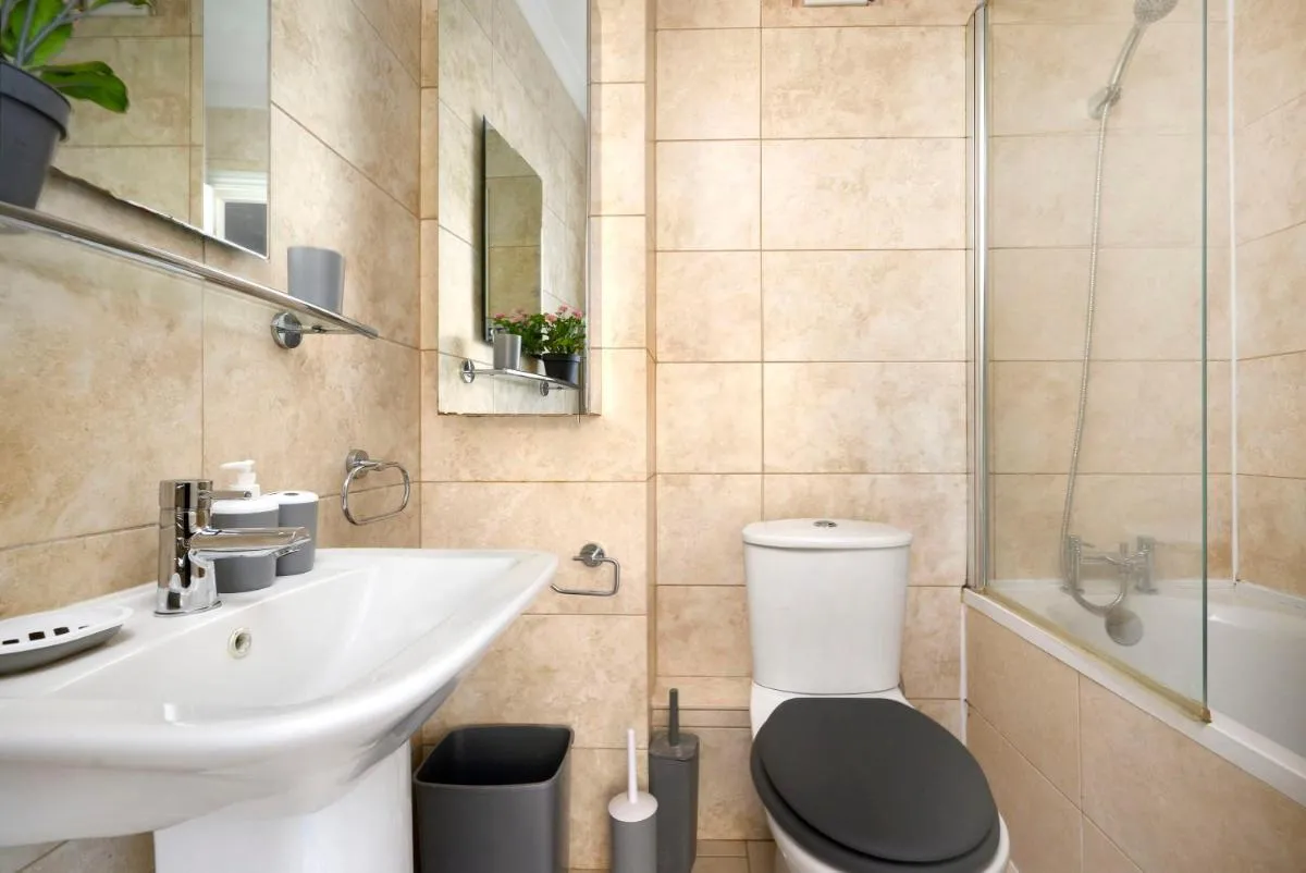 Image 3 of Wonderful 2BR Flat on Richmond Street