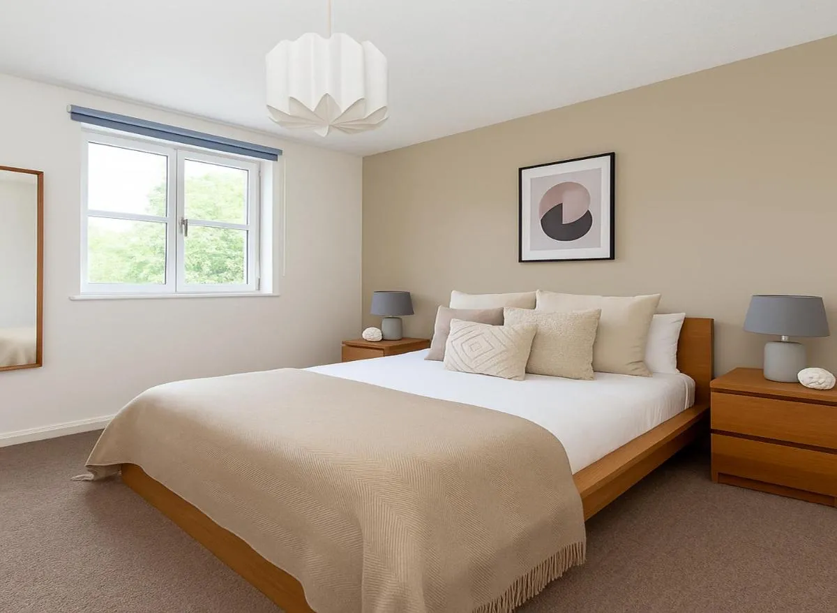 Image 3 of Wonderful 2 Bed Apartment in Camden