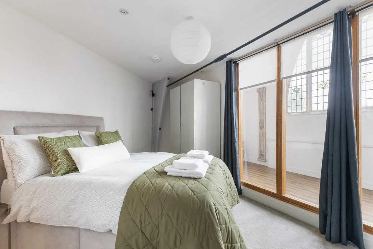 Image 3 of Wycliffe Chapel – Unique Church Penthouse