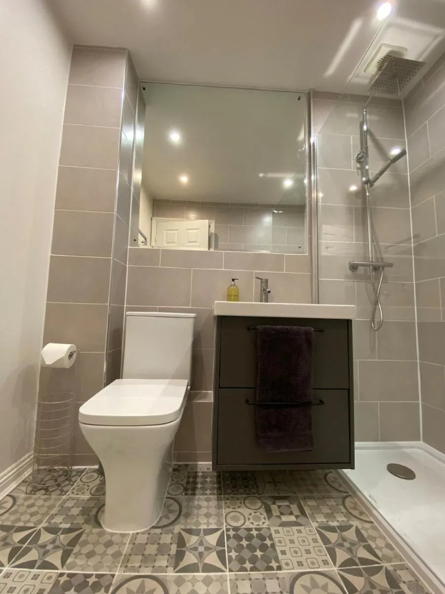 Image 4 of Your Home From Home Near ExCel Private Parking