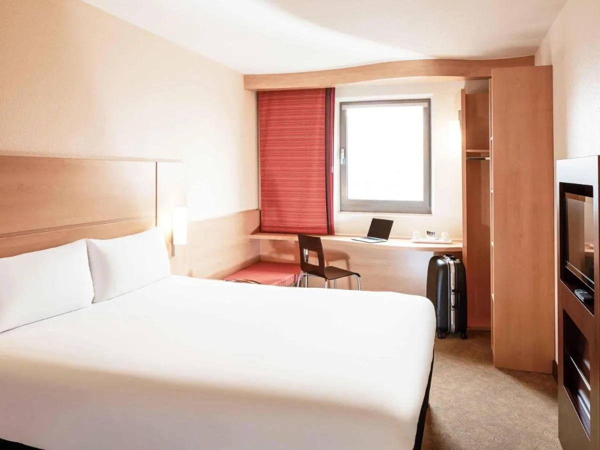 Image 5 of ibis London Elstree Borehamwood
