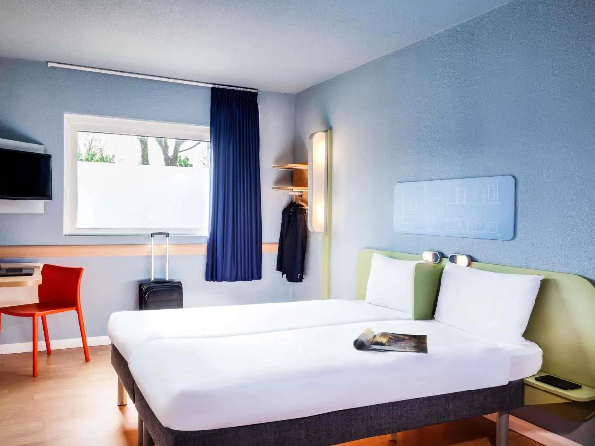 Image 5 of ibis budget London Barking