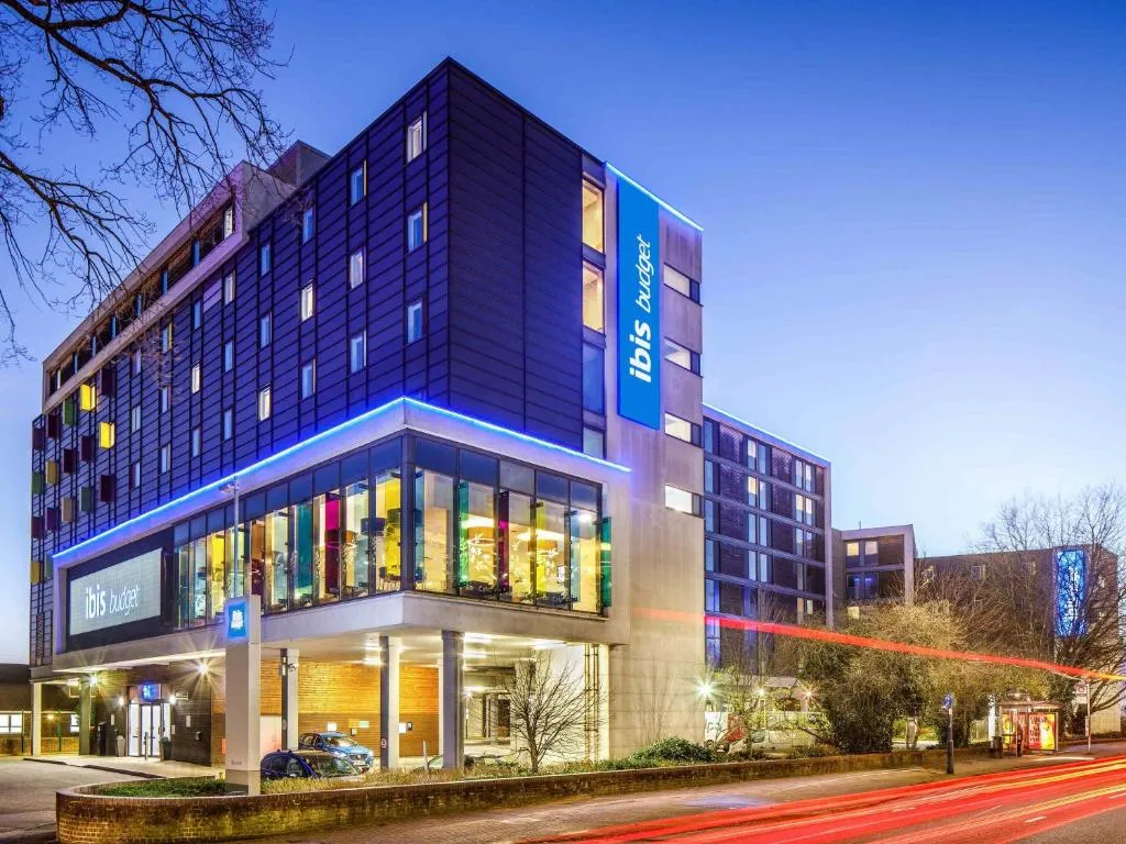 Image 1 of ibis budget London Heathrow Central