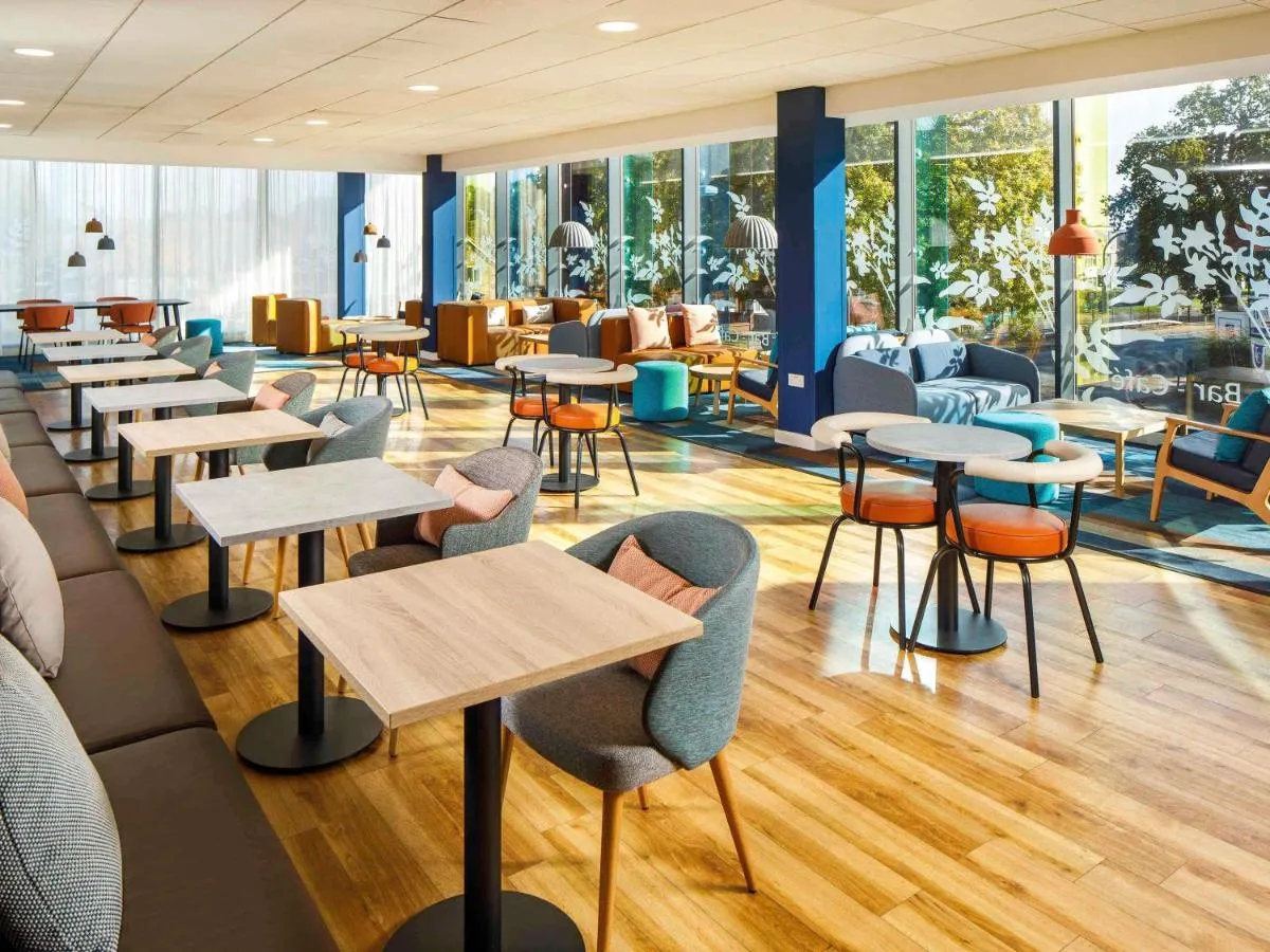Image 4 of ibis budget London Heathrow Central