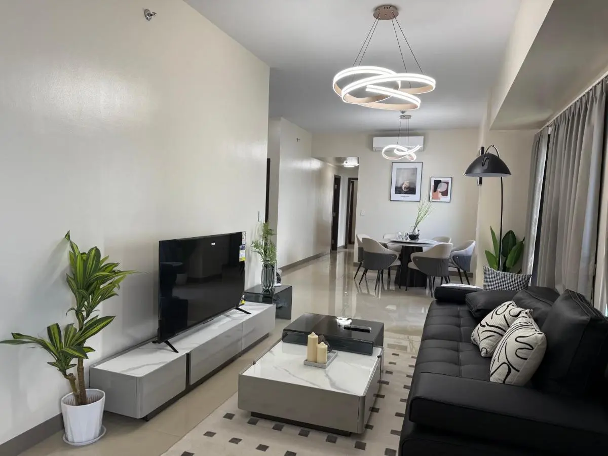 Image 1 of 175 Sqm Luxurious Modern 3 Bedrooms Facing Manila Bay Sunset, Airports, Okada, Solaire, MOA