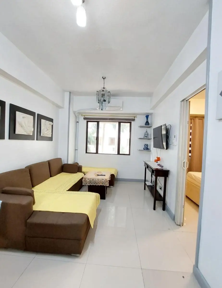 Image 2 of 1BR Condotel – Forbes Town Road near St Lukes BGC Taguig