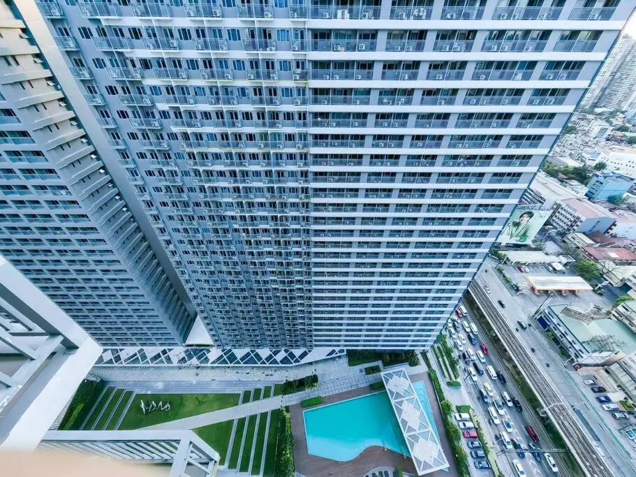 Image 6 of 1BR Condotel with Balcony at FAME Residences #FM14