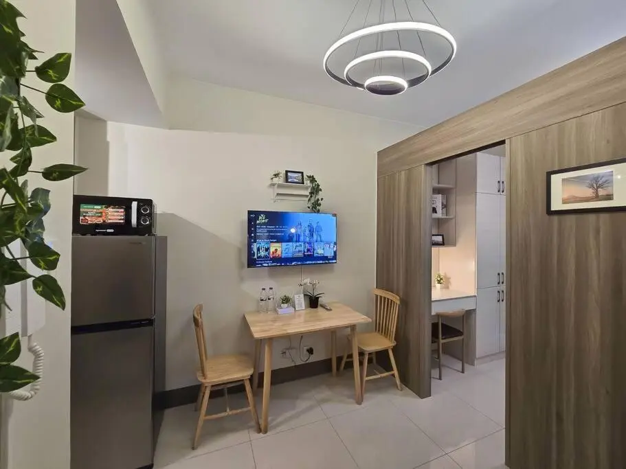 Image 5 of 1BR Condotel with Balcony at FAME Residences #FM39