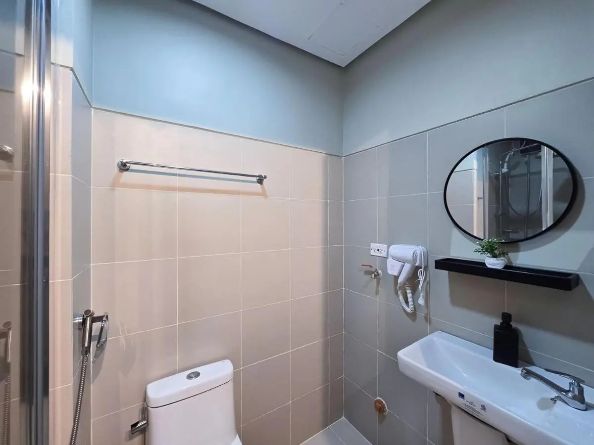 Image 2 of 1BR Condotel with Balcony at FAME Residences #FM58-1