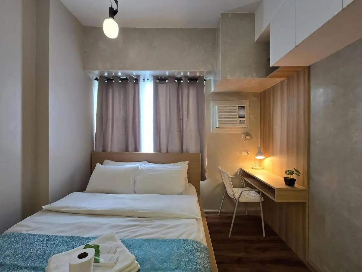 Image 1 of 1BR Suite Ridgewood Towers Near BGC Airport #RW17-1