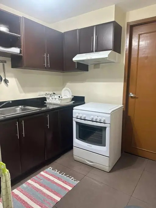 Image 5 of 1-Bedroom condo with pool across NAIA Terminal 3