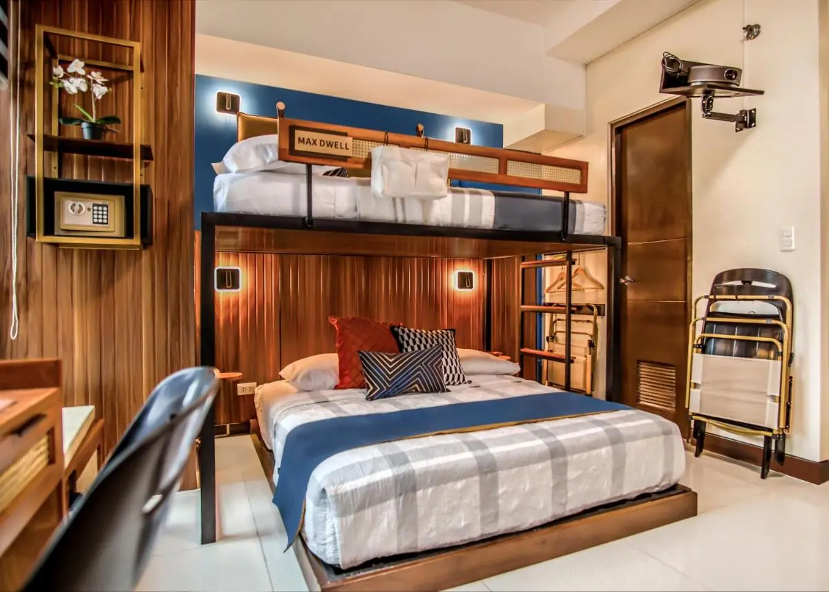 Image 1 of 1Up Retreat at BGC, Cinema Style near Mall