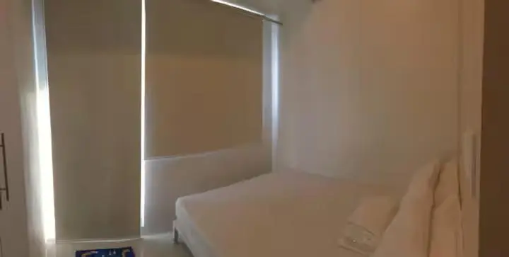 Image 2 of 1 BR Makati Condo WIFI Netflix Pool Balcony