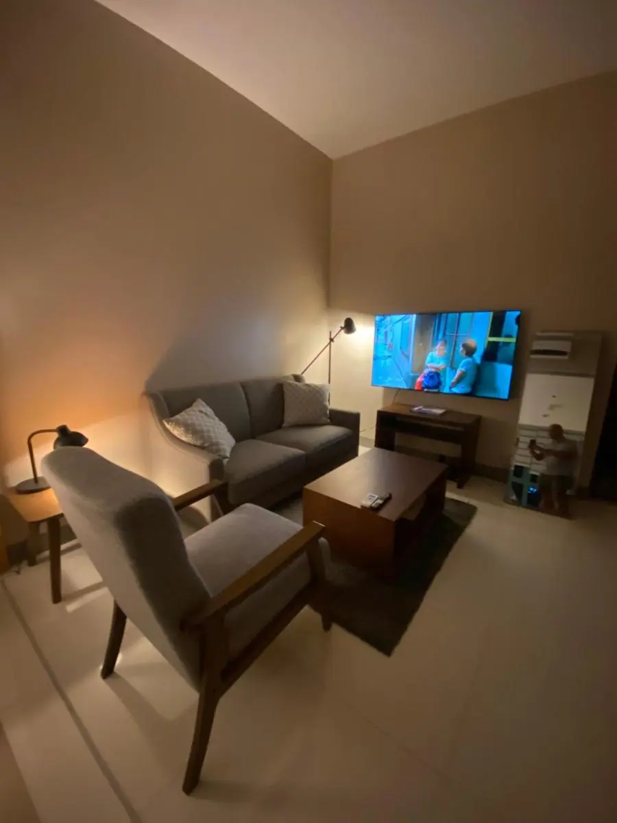 Image 5 of 1 BR Uptown BGC across Uptown Mall
