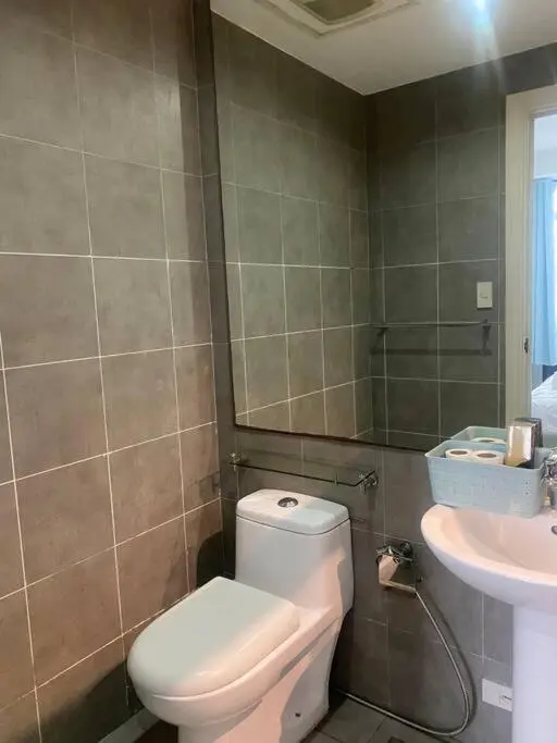Image 4 of 1 Bedroom Flat in Gramercy Residences Condo