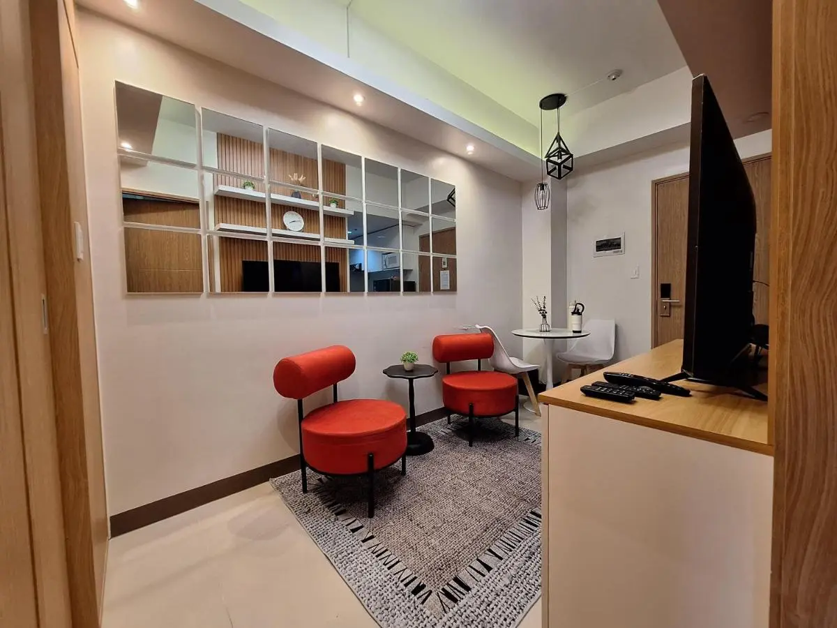 Image 2 of 2BR Apartment plus FREE parking Near NAIA