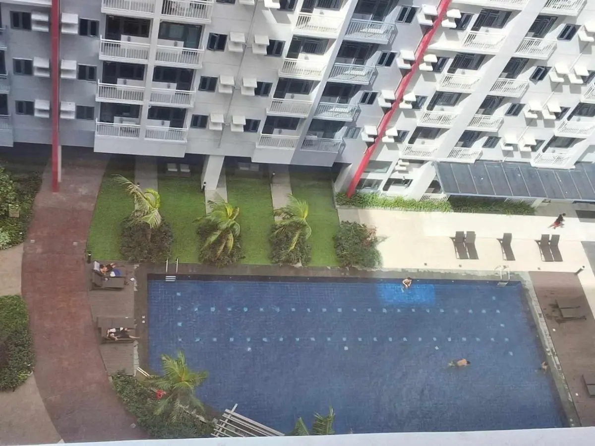 Image 5 of 2BR Apartment plus FREE parking Near NAIA