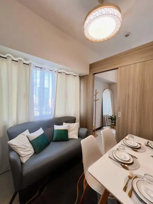 Image 6 of 2BR Solana Suite near MOA PICC NAIA