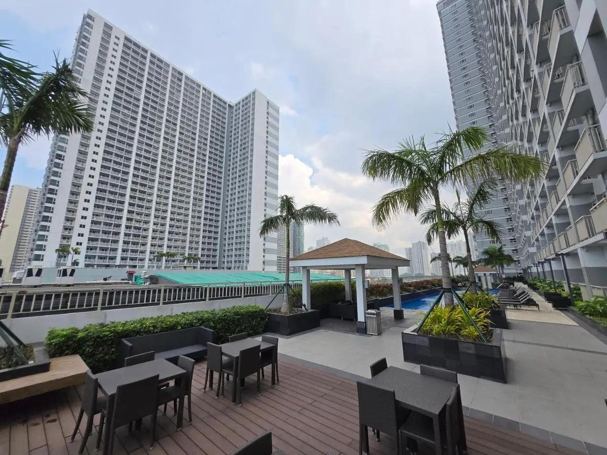 Image 1 of 2BR Solana Suite near MOA PICC NAIA