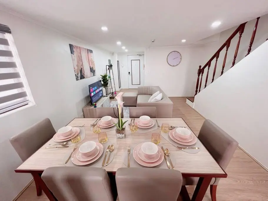 Image 1 of 2BR spacious loft in QC, short walk to M Place