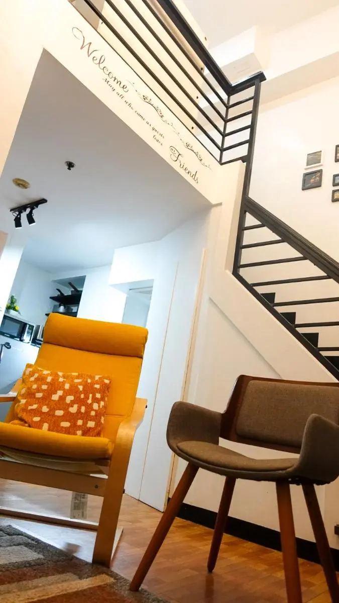 Image 3 of 2-Bedroom Condotel Stay with Netflix, Kitchen & Washer, Near MRT Boni