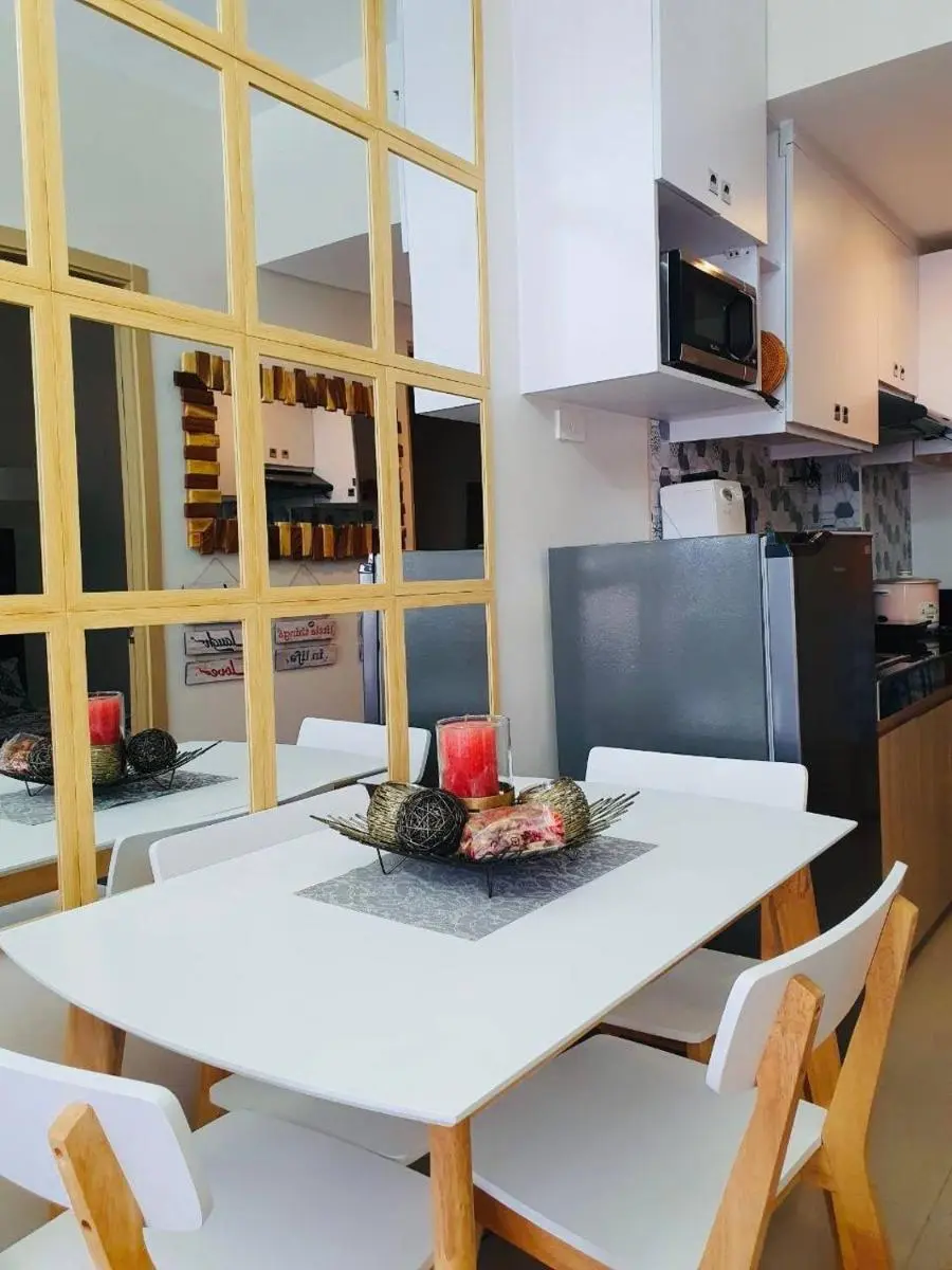 Image 4 of 2 Br CONDO Vine Residences Quezon City with POOL WIFI Karaoke BOARD GAMES NETFLIX