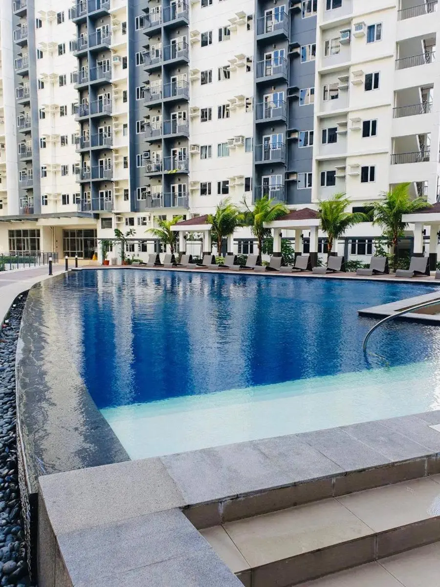 Image 3 of 2 Br CONDO Vine Residences Quezon City with POOL WIFI Karaoke BOARD GAMES NETFLIX