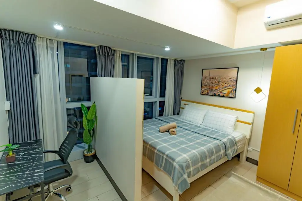 Image of 3BR Modern Uptown Parksuites BGC with bathtub
