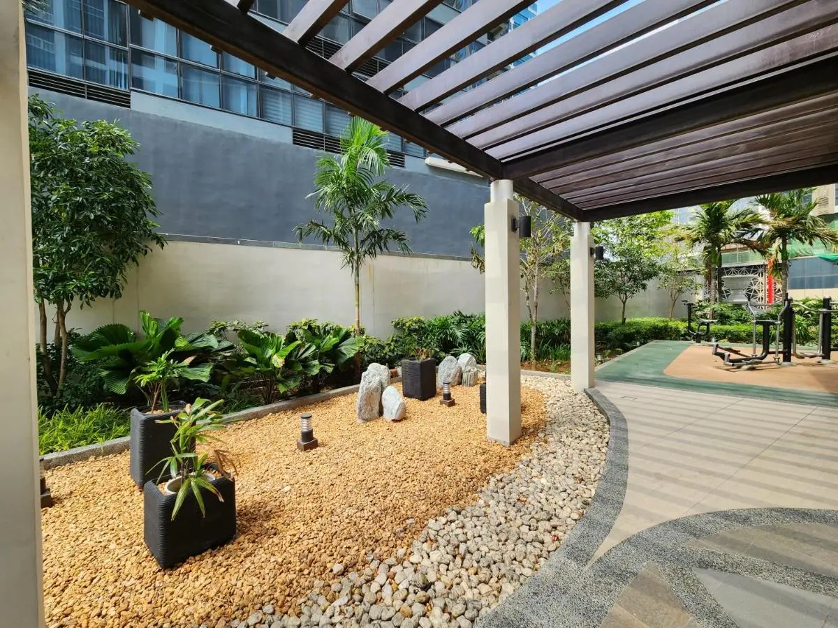 Image 6 of 8U Pristine & Cozy Stay at Uptown Mall BGC across Mitsukoshi with FREE Parking and Balcony