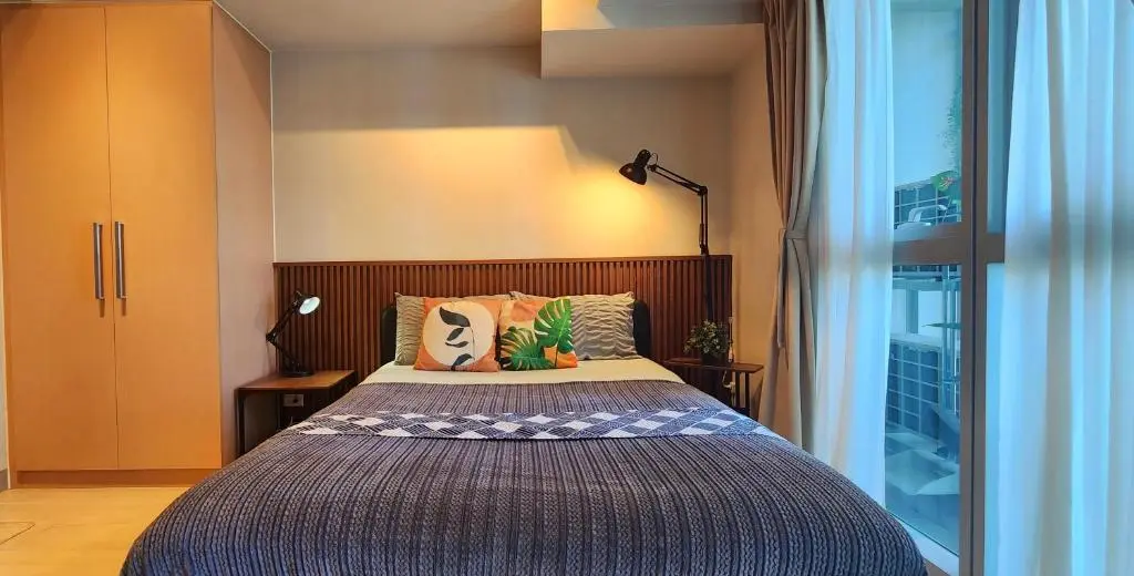 Image of 8U Pristine & Cozy Stay at Uptown Mall BGC across Mitsukoshi with FREE Parking and Balcony