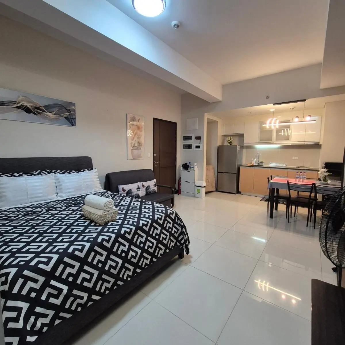 Image 5 of A&G Condotel at 101 Newport across NAIA T3