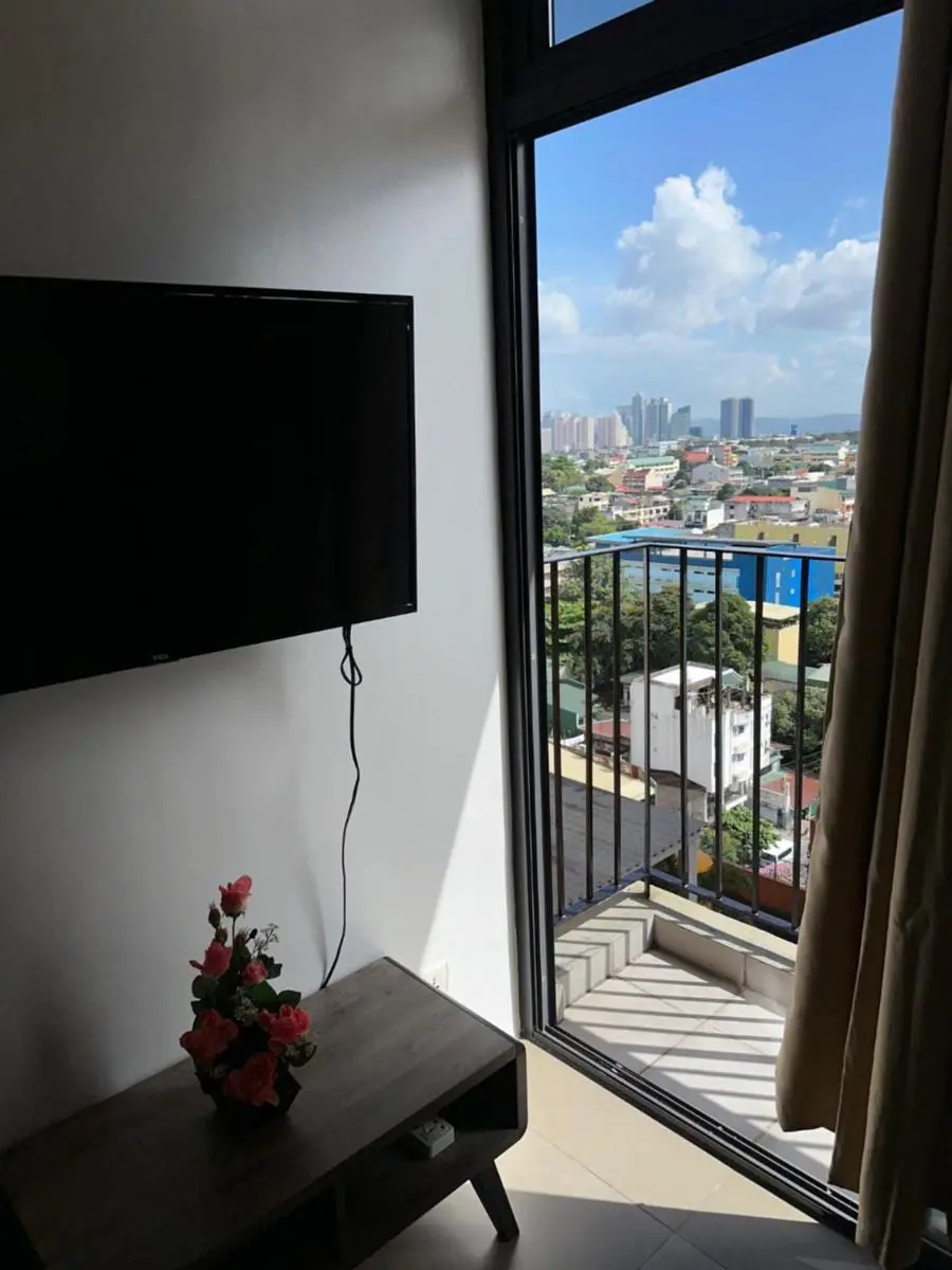 Image 6 of A Home with a view, 1 Bdrm with balcony and Netflix Access