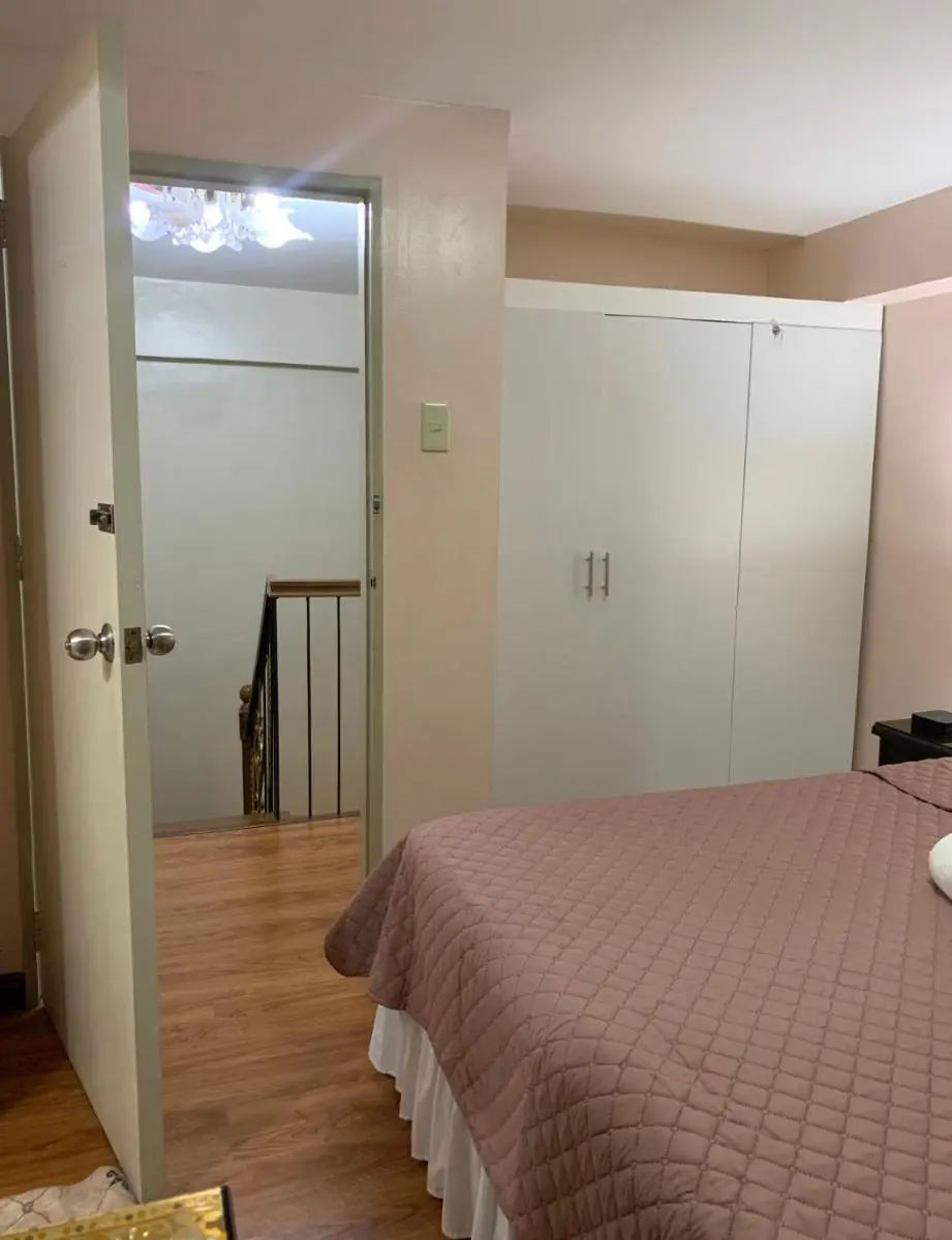 Image 3 of Affordable 2 BR 2 BA w/ Skycable, Netflix, & Amazon Prime