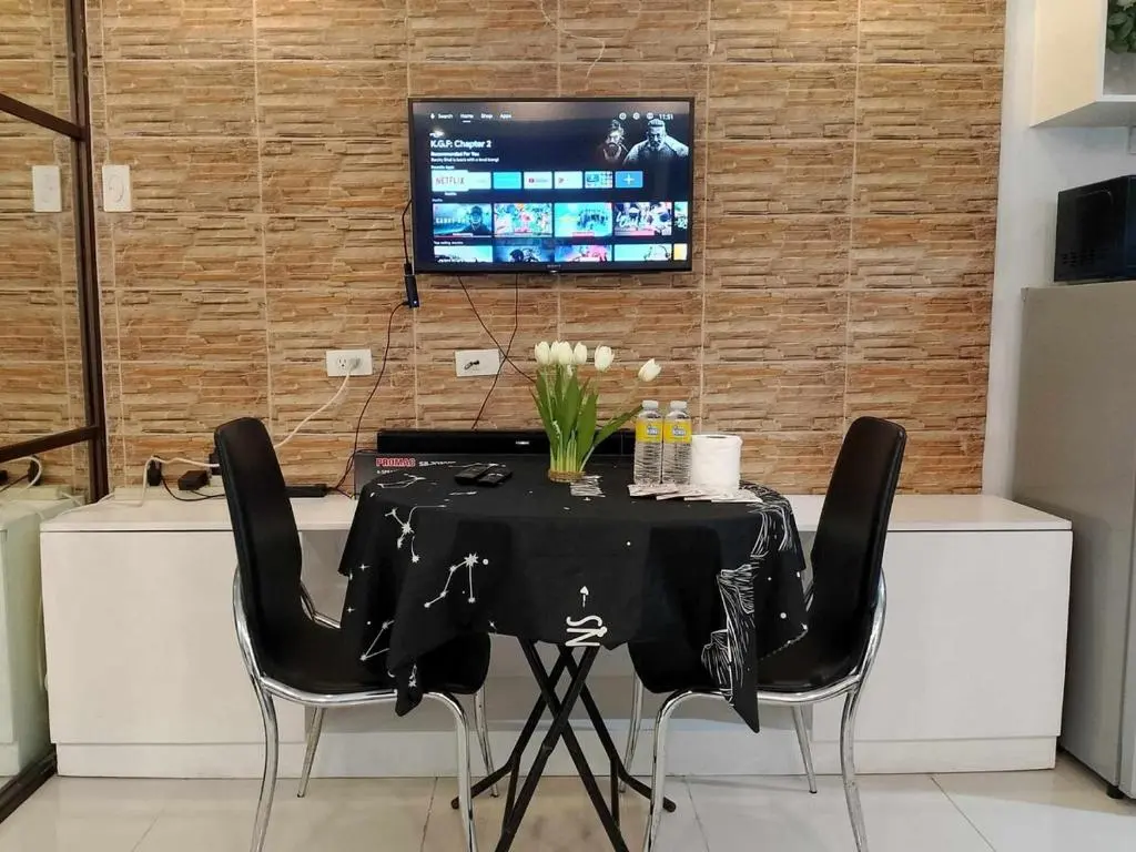 Image of Affordable unit near MOA walking distance to picc