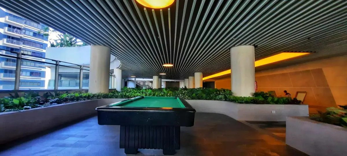 Image 5 of Air Makati -CitySkyline View48th witn balcony